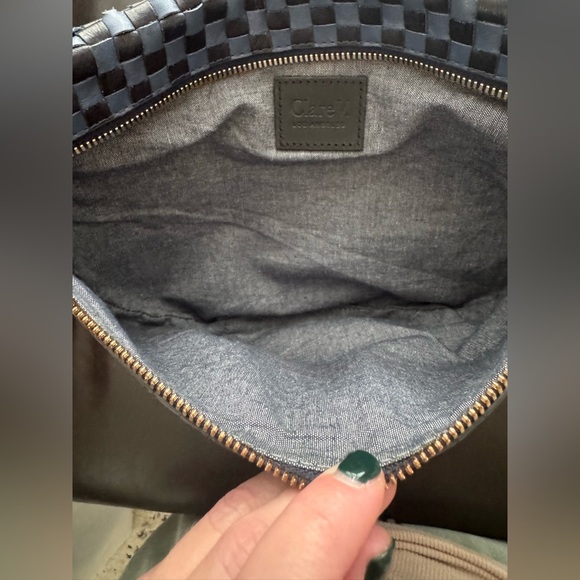 Clare V Grande Fanny - Picture 9 of 16